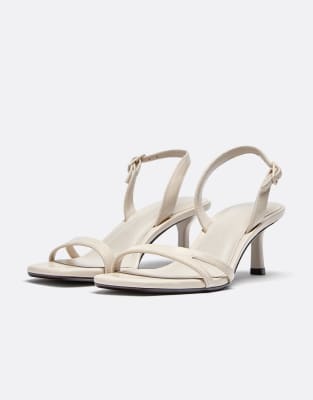 Riemchen-Sandaletten in Ecru mit Absatz und Cut-out-Weiß Weiß 36