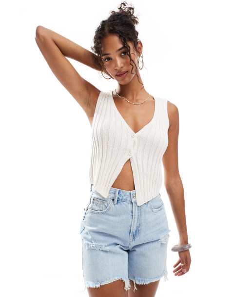 Stradivarius ripped denim dad short in light blue - view 1