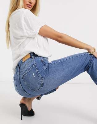 Stradivarius Ripped Mom Jean In Mid Blue Modesens