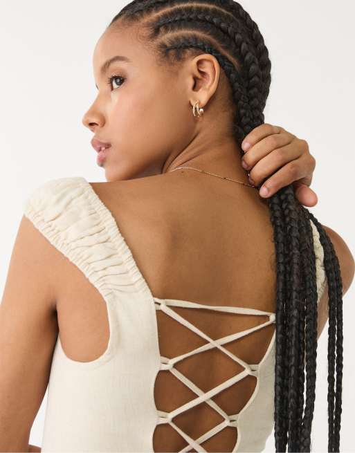 Stradivarius - Robe longue en lin mélangé avec bretelles croisées dans le dos - Taupe, 3 de 4