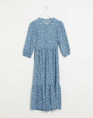 Stradivarius - Robe mi-longue à imprimé fleuri - Bleu | ASOS