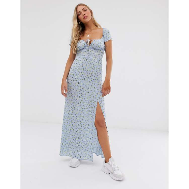Robe discount fleurie stradivarius