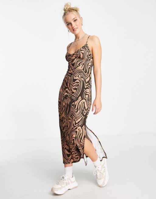 Stradivarius - Rose nuisette mi-longue à motif rétro - Multicolore, 4 de 4