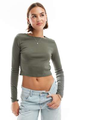 Stradivarius Round Neck Long Sleeve Cotton T-shirt In Sage-green