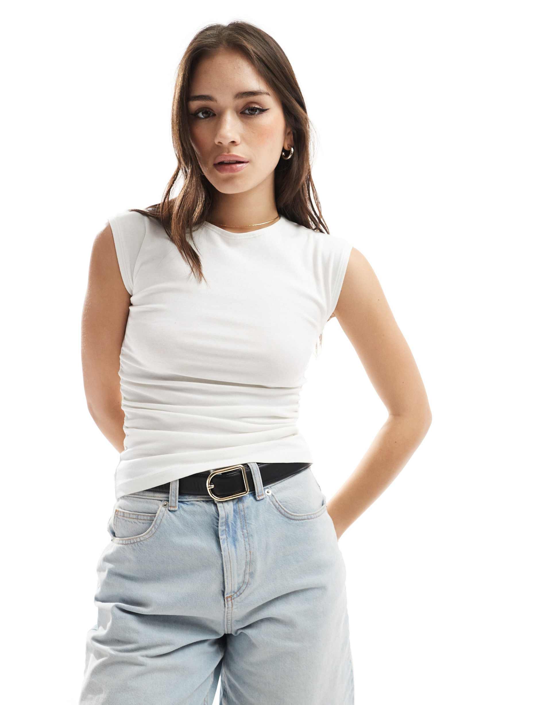 stradivarius ruched short sleeve top in white