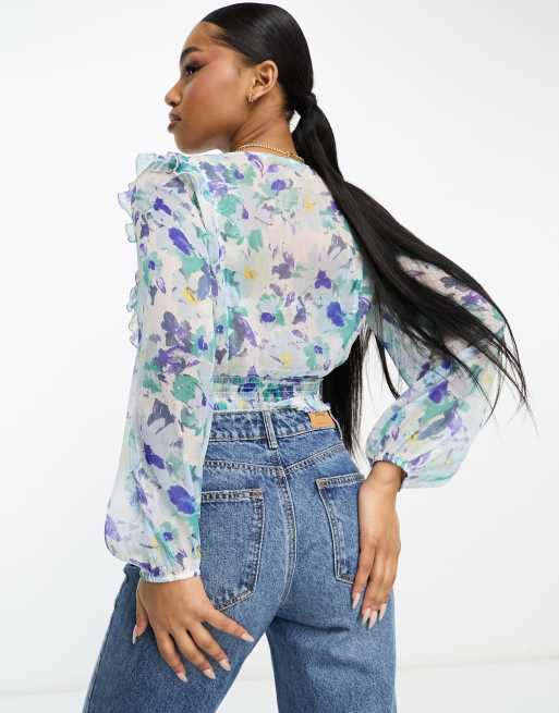 https://images.asos-media.com/products/stradivarius-ruffle-blouse-in-floral-print/204806828-2?$n_640w$&wid=513&fit=constrain