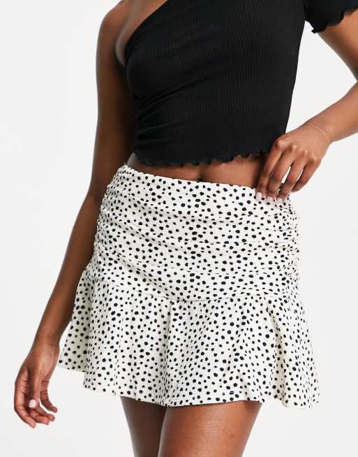 Stradivarius ruffle mini skort in spot print | ASOS