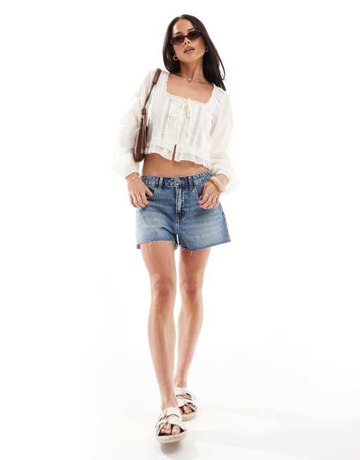 Stradivarius ruffle tie front long sleeve top in white 