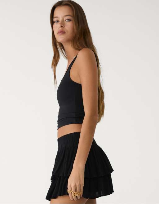 Stradivarius ruffled mini skort in black, 2 of 4