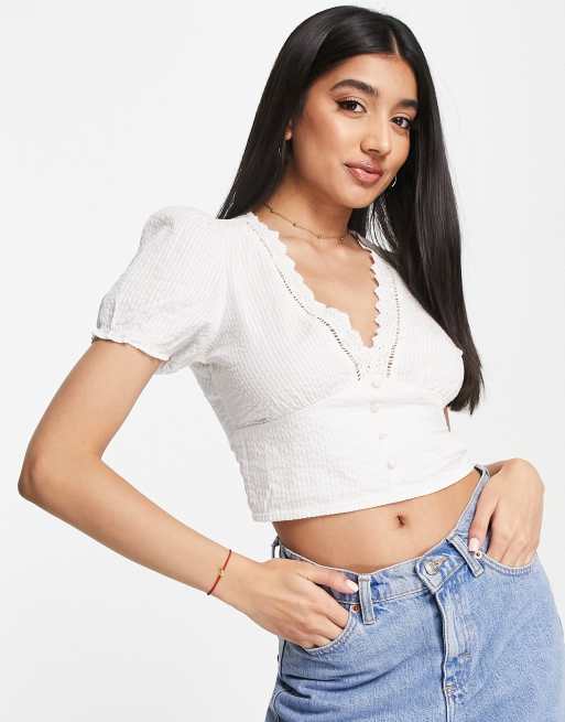Stradivarius – Rustic Romantic – Naturvit blus med spetskanter 