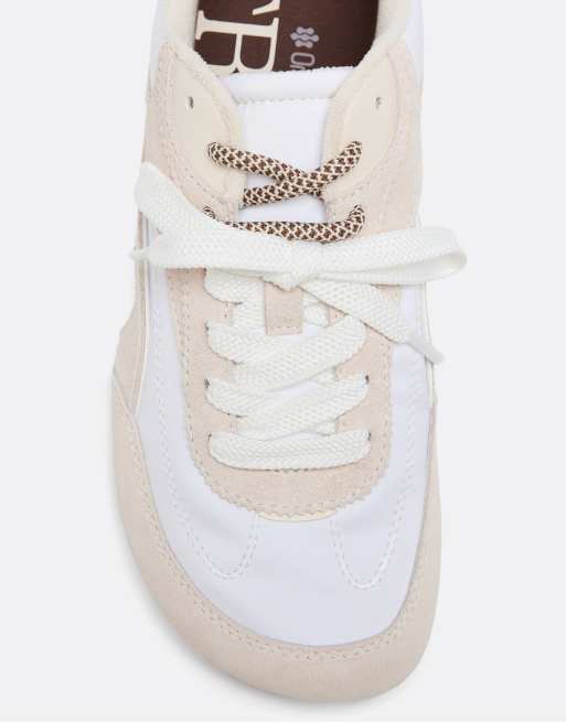 Stradivarius S009 leather detail barefoot trainers in ecru, 6 of 7