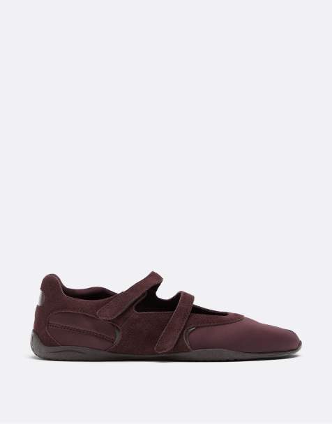 Stradivarius S032 split toecap trainers in brown - view 1