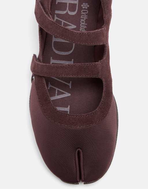 Stradivarius S032 split toecap trainers in brown, 4 of 7