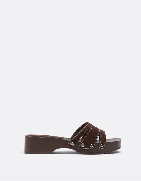 Stradivarius - Sabots plats en cuir - Marron - view 1