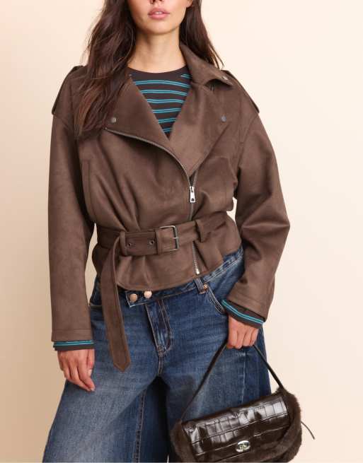 Stradivarius sac porté épaule effet croco et faux-fur marron, 3 de 4