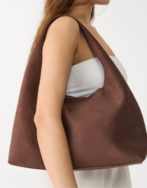 Stradivarius - Sac porté épaule en imitation daim - Marron | ASOS