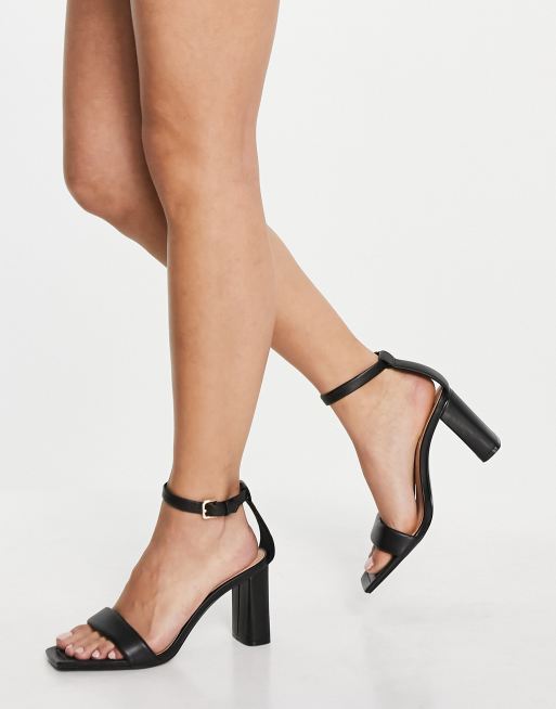 Stradivarius Sandales talon avec bride Noir ASOS