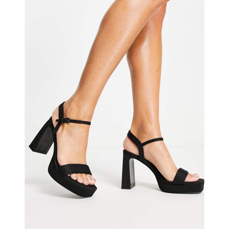 Stradivarius Sandales talon et semelle plateforme Noir