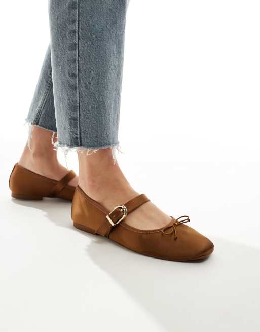 Stradivarius satin ballet shoes in brown, 2 of 4