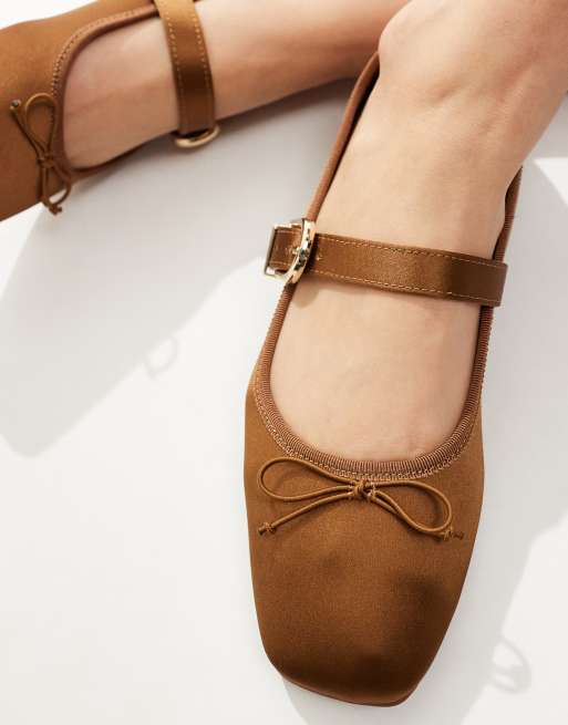 Stradivarius satin ballet shoes in brown, 3 of 4