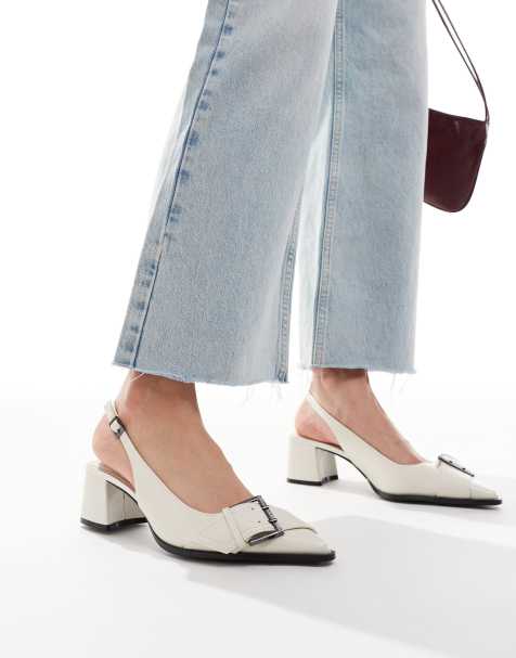 Stradivarius - Scarpe con cinturino posteriore bianche - view 1