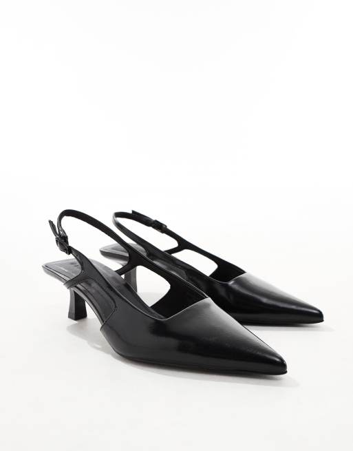 Stradivarius Scarpe minimal nere con tacco e cinturino posteriore ASOS