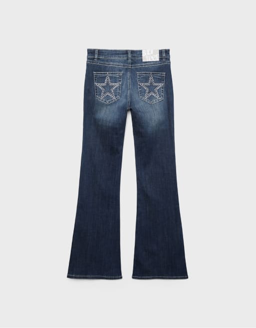 Stradivarius – Schlagjeans in hellgrauer Waschung mit Stickerei auf den Gesäßtaschen, 7 von 7