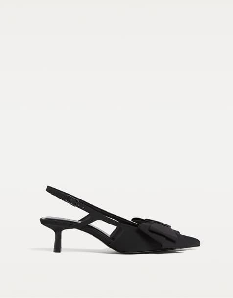 Stradivarius – Schuhe in Schwarz mit Kitten-Heel-Absatz und Slingback-Riemen - view 1