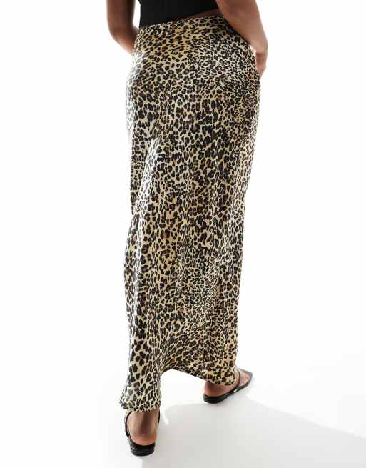 Stradivarius - Schuingesneden satijnen midi rok in luipaardprint, 2 van 5