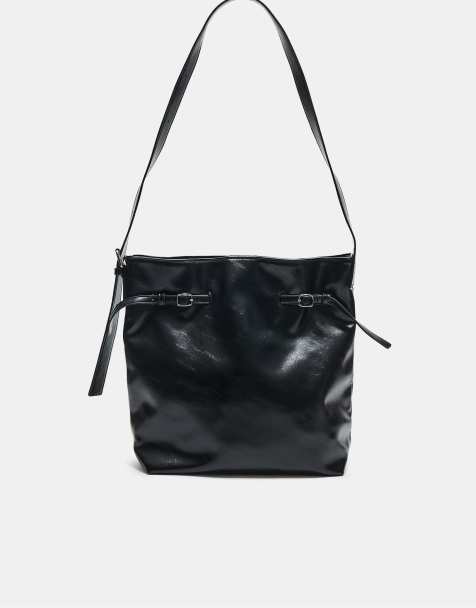 Stradivarius – Schultertasche in Schwarz mit Schnallendetail - view 1