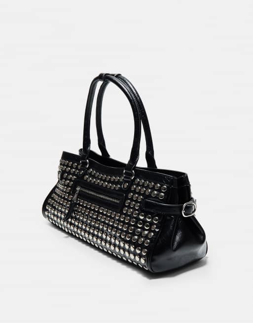 Stradivarius Schultertasche mit Nieten in Schwarz, 4 von 4