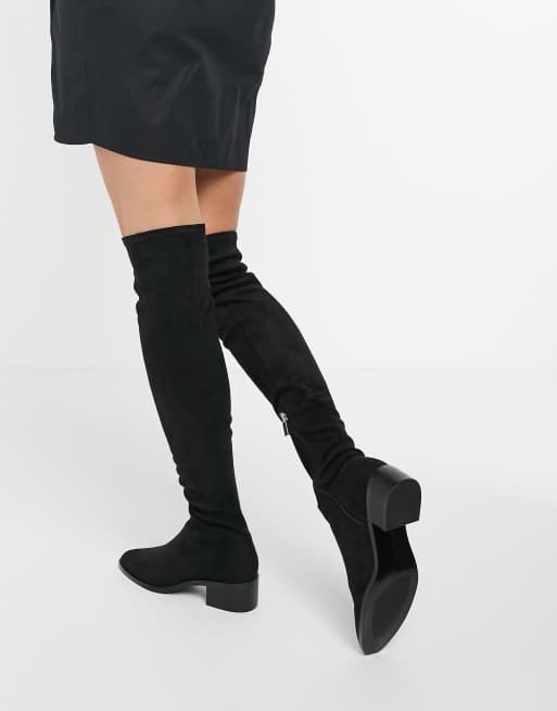 Stradivarius Schwarze Overknee Stiefel In Wildleder Optik Mit Niedrigem Absatz Asos