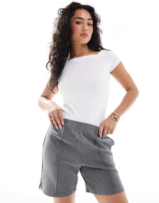 Stradivarius seam front sweat shorts in gray