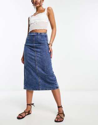 Stradivarius Seamed Detail Denim Midi Skirt In Medium Blue