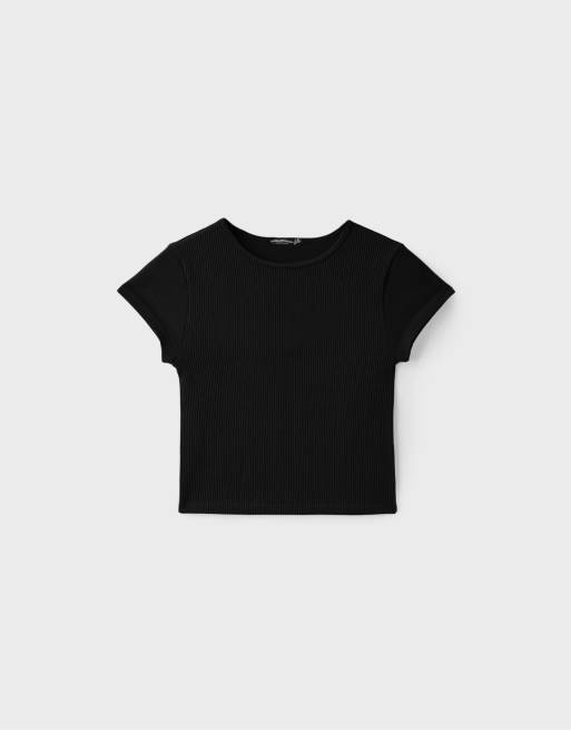 Stradivarius Seamless cropped t-shirt in black, 5 of 6