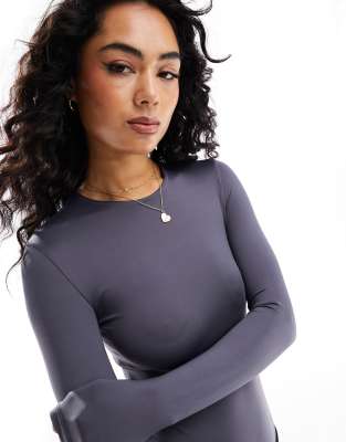 seamless long sleeve bodysuit in charcoal-Black