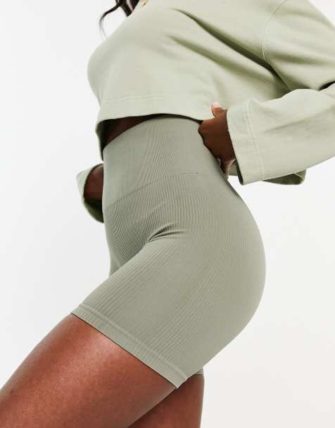 Stradivarius seamless rib short in olive - view 1