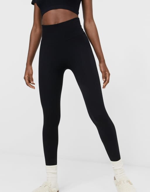 gas Manchuria Resignación Stradivarius seamless ribbed leggings in black | ASOS