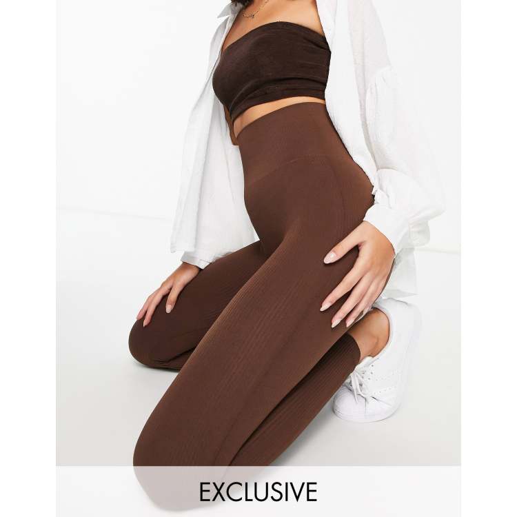 sección yeso personal Stradivarius seamless ribbed leggings in chocolate brown | ASOS