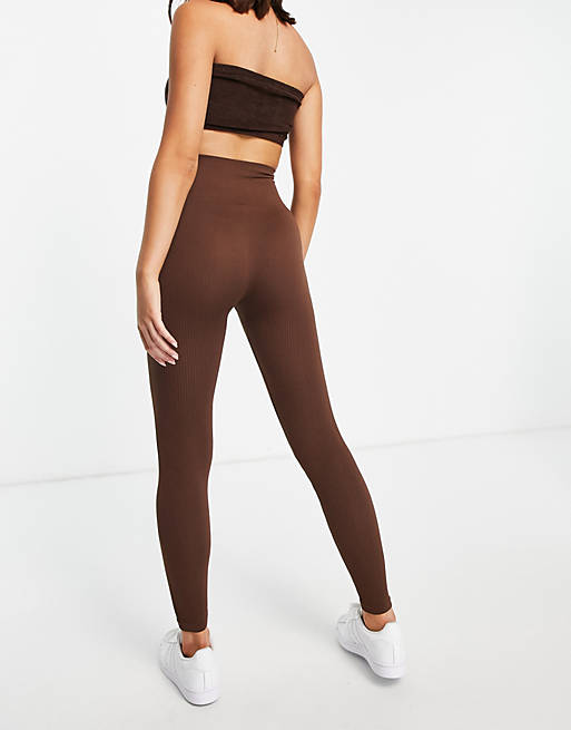 Chocolate Structured Contour Rib Leggings  Ribbed leggings, Basic  leggings, Comfy fashion