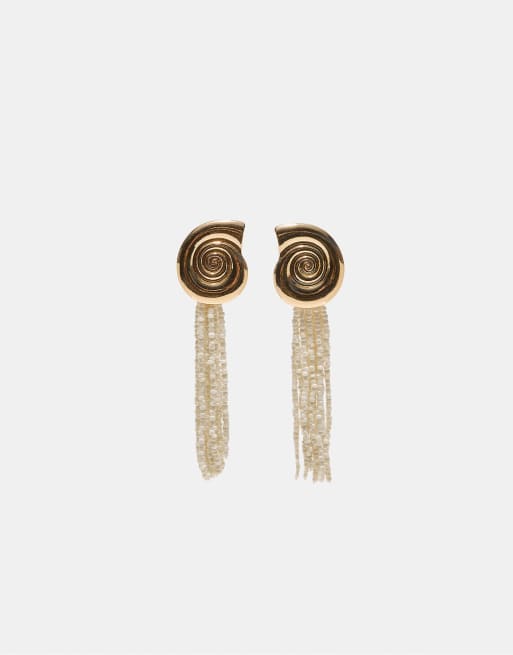 Stradivarius Seashell cascading earrings in gold, 2 of 4