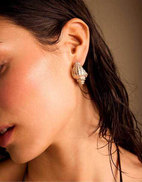 Stradivarius Seashell rhinestone hoop earrings in ecru - view 1