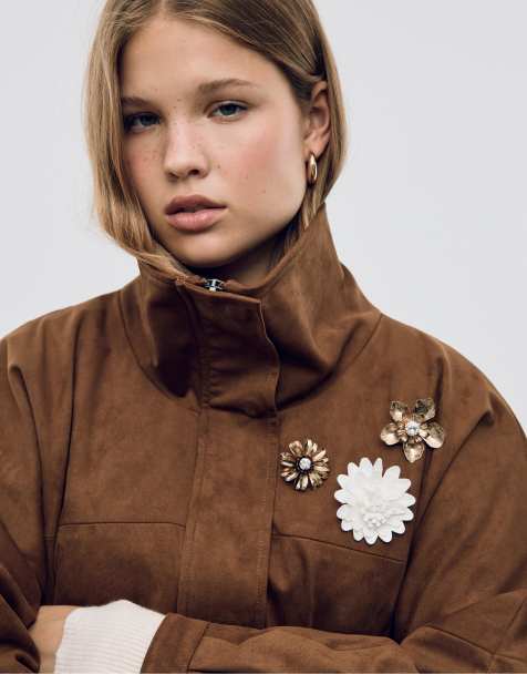 Stradivarius - Set da 3 clip per capelli écru a forma di fiori - view 1