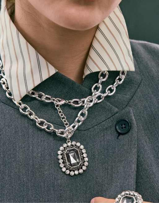 Stradivarius set di 2 collane decorate in grigio, 3 di 4
