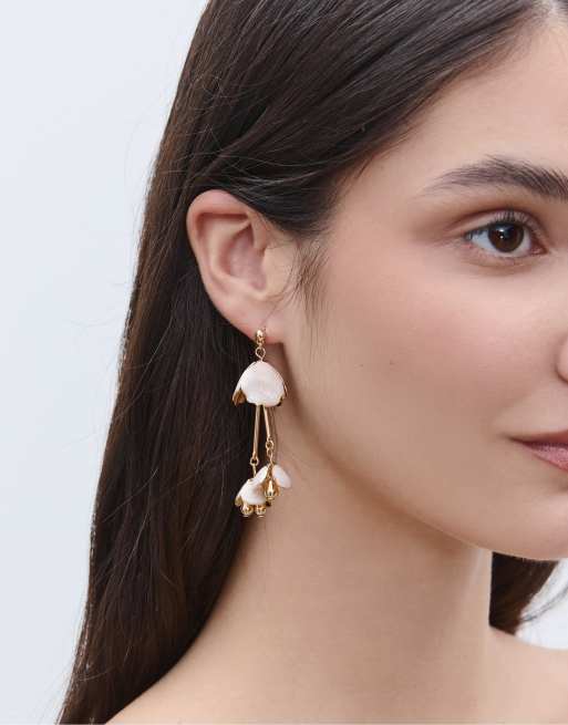 Stradivarius - Set di 2 paia di orecchini a forma di fiore color écru