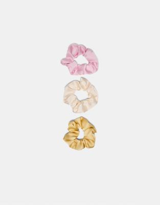 Stradivarius - Set mit 3 Scrunchie-Haargummis in Pastellrosa
