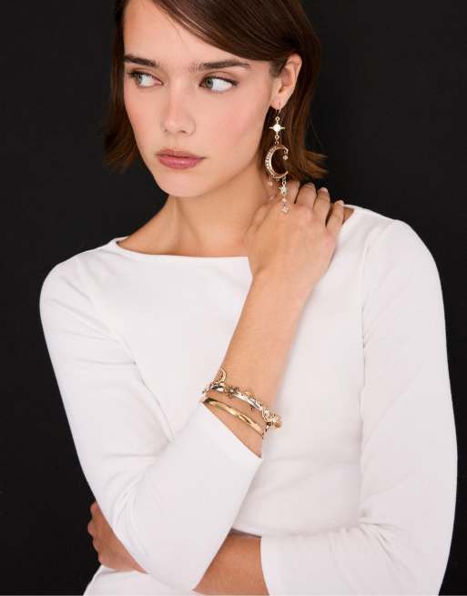 Stradivarius Set of 2 moon and star multi-charm bracelets in gold, 2 of 4