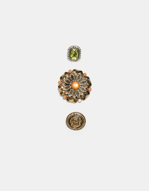 Stradivarius Set of 3 engraved brooches in gold - view 1