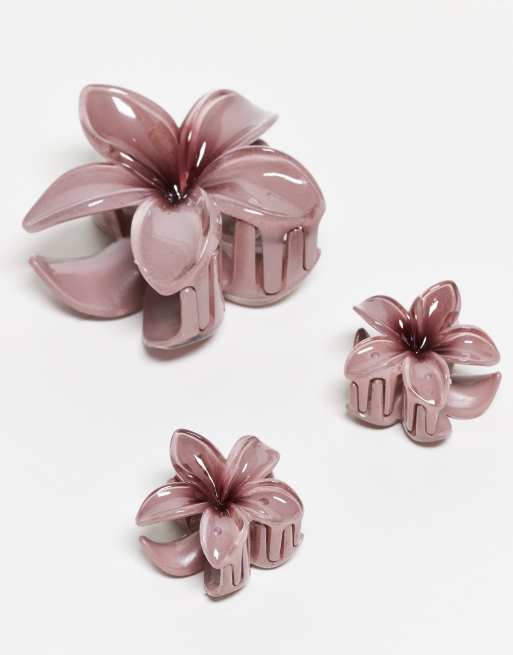 Stradivarius set of 3 flower hair clips in baby pink, 2 of 3