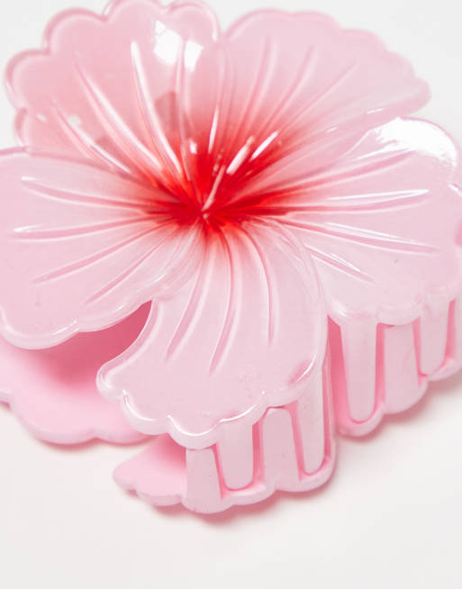 Stradivarius set of 3 flower hair clips in pink, 2 of 3